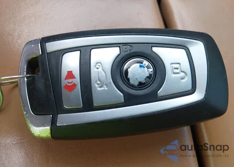 2013 BMW 750Li xDrive из США, поврежденный, VIN WBAYF8C54DDE59151